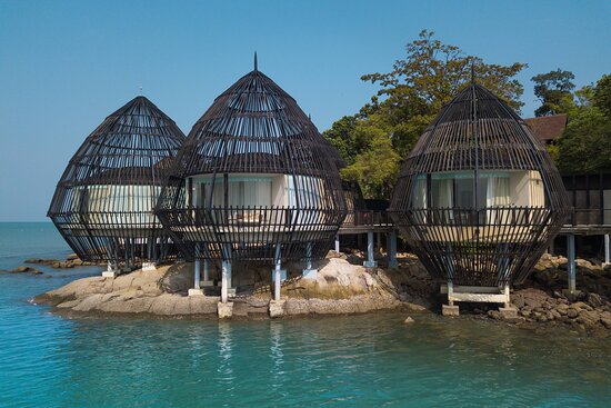 Top 5 Villas and Resort by The Sea in Malaysia